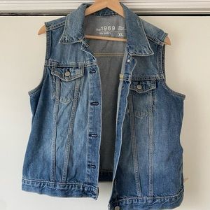 GAP Jean Vest